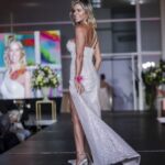 Carla Ochoa Instagram – Me enviaron estas lindas fotos del Maravilloso evento de la semana pasada #casateconlacausa realizado por @clinicalaparva @fundaciononcologica @nevadanovias @pelle__home y quise compartirlas con ustedes. Espero les gusten💖 Chile