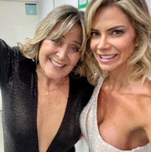 Carla Ochoa Instagram - Mágico y Maravilloso!!! #casateconlacausa 
Infinitas gracias @fundaciononcologica @clinicalaparva @nevadanovias @pelle__home y a todas las personas que hicieron posible este hermoso evento , por permitirme participar en esta causa llena de amor…
Increíblemente bellas todas💗