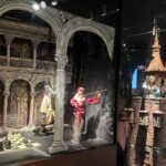 Carla Ochoa Instagram - Confía en el tiempo que suele dar dulces salidas a muchas amargas dificultades. MIGUEL DE CERVANTES SAAVEDRA. En el lugar donde nació este gran escritor .🇪🇸😍 Alcalá de Henares (Madrid)