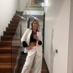 Carla Ochoa Instagram - Jajajajaj 🎶🎶🎶🎶🎶Viernes💖