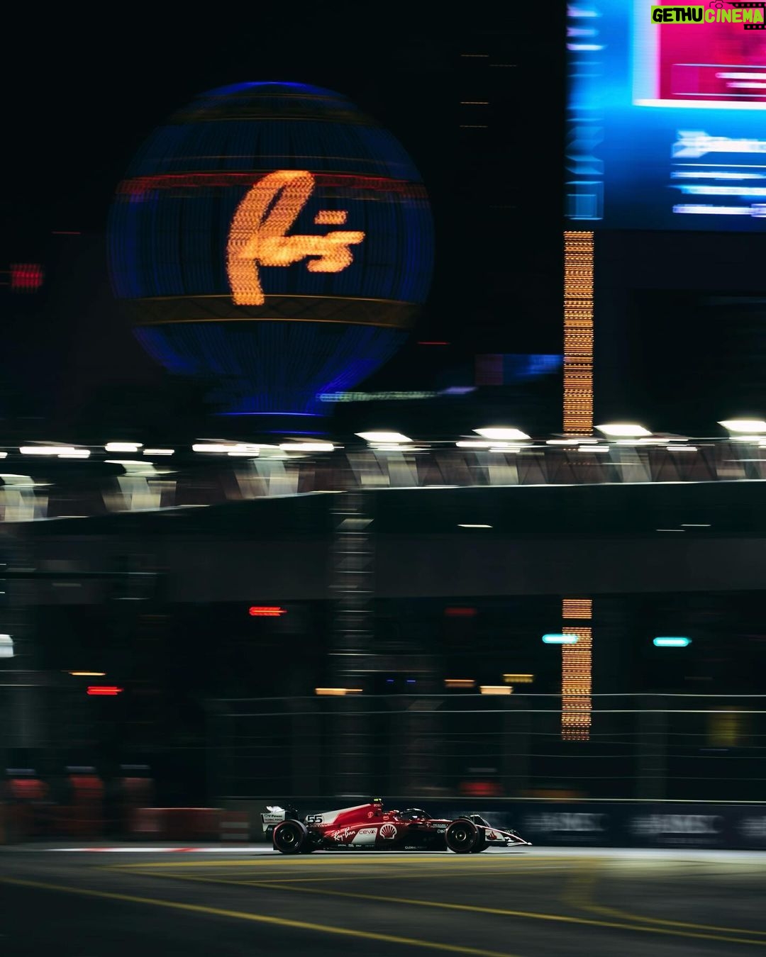 Carlos Sainz Jr. Instagram - Great Quali for the team but unfortunately it won’t be a front row lockout as I will take the penalty. Angry and frustrated, but be sure I will do absolutely everything to recover from P12! 💪🏻 Gran Quali para el equipo pero desgraciadamente no tendremos la primera línea al cumplir la sanción. Frustrado y con rabia, pero os aseguro que lo daré todo por remontar desde P12! 💪🏻 - #Carlossainz Las Vegas Strip