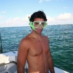 Carlos Sainz Jr. Instagram - Bahamas dump 🏝️ Ready for Vegas! ♠️♦️