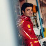Carlos Sainz Jr. Instagram - Meet my Valentine ❤️ First laps with the SF-24! Maranello