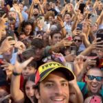 Carlos Sainz Jr. Instagram – Grazie a tutti! 🙌🏻
Really looking forward to this weekend! 💥

–
#Carlossainz Milano, Italia