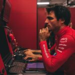 Carlos Sainz Jr. Instagram - Tough Sprint Race. Starting on the softs payed off at the start but we suffered too much graining towards the end. Tomorrow will be challenging but we’ll push until the 🏁 ! Carrera Sprint dura. Empezar con los blandos ha funcionado al principio, pero hemos sufrido demasiado graining al final. Mañana será difícil, pero seguiremos luchando hasta la 🏁 ! - #Carlossainz Losail International Circuit