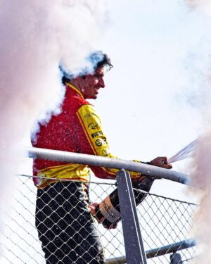 Carlos Sainz Jr. Instagram - G R A Z I E 🇮🇹❤️

-
#Carlossainz
#ItalianGP