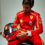 Carlos Sainz Jr. Instagram - NEW SEASON, NEW HELMET Rethinking the pattern! Sticking to my colors! ⚫️🔴🟡🔴⚫️ - #Carlossainz