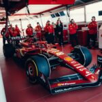 Carlos Sainz Jr. Instagram - Meet my Valentine ❤️ First laps with the SF-24! Maranello