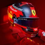 Carlos Sainz Jr. Instagram - NEW SEASON, NEW HELMET Rethinking the pattern! Sticking to my colors! ⚫️🔴🟡🔴⚫️ - #Carlossainz