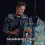 Carlos Vives Instagram - Si Disney tiene un mensaje en estos 100 años es decirle a la humanidad: no pierdas el niño interior, porque el niño nunca se va❤️ #LaTierraDelOlvido #ElPaísDelNuncaJamás @gusi @disneystyle @ohmydisneyla