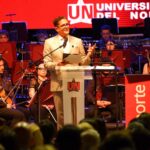Carlos Vives Instagram - Toda nuestra gratitud con la Universidad, con el equipo tan dispuesto y comprometido. Nos llevamos unas memorias para siempre en el corazón ❤️ @uninorteco #VIVESUninorte Universidad Del Norte