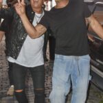 Carlos Vives Instagram - Entre costeños nos entendemos ¡Te quiero Ricky!🙌🏼 @ricky_martin #EsoEsMondar