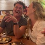 Carlos Vives Instagram - Nosotros en modo “Las Mujeres” 24/7❤️