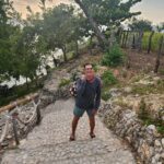Carlos Vives Instagram - ¿Lo que me hace feliz? Viajar con mi familia, recorrer diferentes rincones de mi país, celebrar 30 años junto a La Provincia, ¡Disfrutar la música local! y todo su cariño ❤️ #LoQuMeHaceFeliz Cartagena De Indias, Colombia