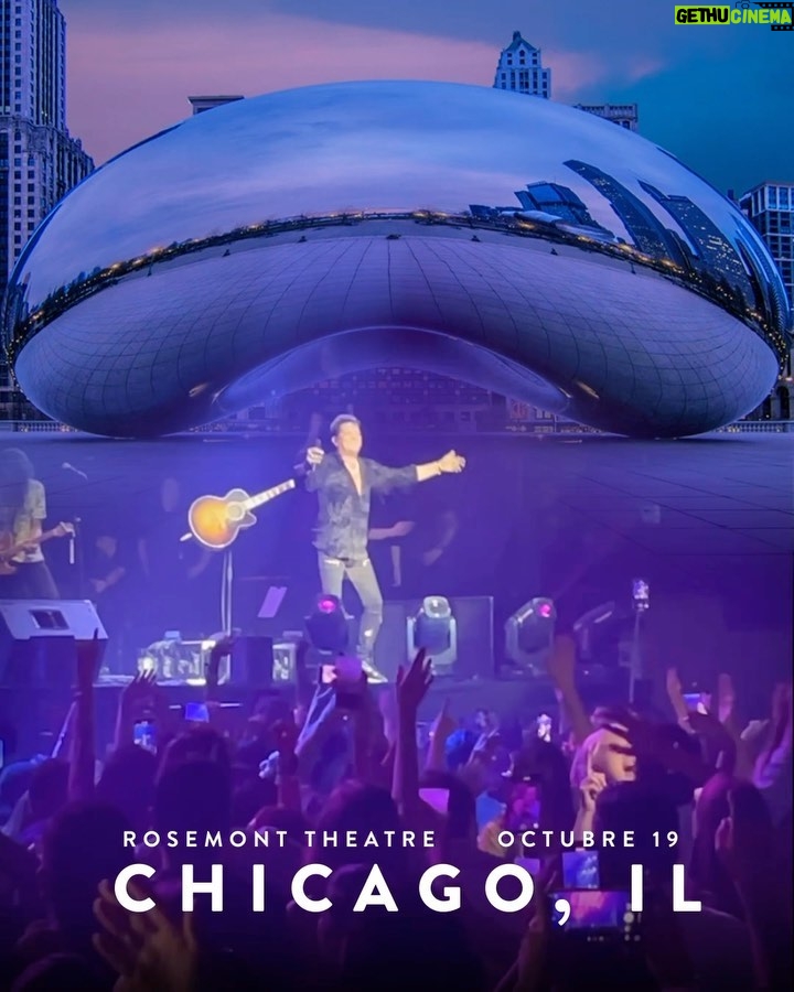 Carlos Vives Instagram - ¡Chicago! La fecha se acerca, nos vemos este 19 de Octubre en el Rosemont Theatre para celebrar 30 años de música y mucha fiesta en “El Tour De Los 30” 🙌🏼