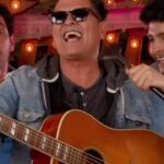 Carlos Vives Instagram - ¡Qué año tan tremendo! Todo lo que hemos vivido y siempre con la mente en el Campín ¡Ya solo faltan dos días!❤️‍🔥⚽️ @bnpparibascardif.co presenta: “Rumbo al Campín: capítulo 6” Estadio Nemesio Camacho El Campín