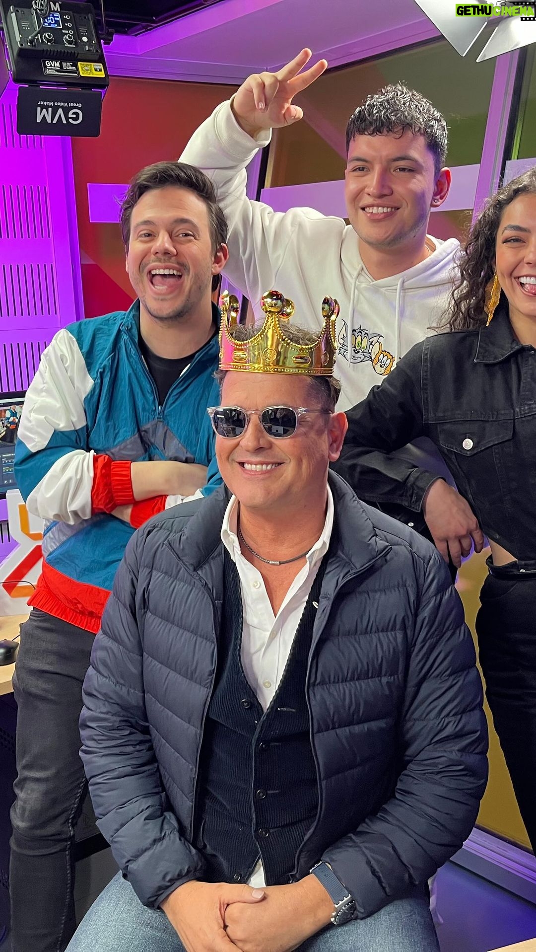 Carlos Vives Instagram - ¡Ustedes son lo máximo! “Los Sabanales 3.0” 🙌🏼🕺🏻 Que felicidad esta canción y ver la alegría con la que la recibieron ¡Vamossss Calixto! ❤️🇨🇴 Colombia