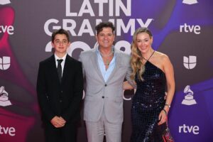 Carlos Vives Instagram - La felicidad de celebrar la noche más importante de la música latina en familia. Gracias siempre @latingrammys nos llevamos los mejores recuerdos de Sevilla ❤️