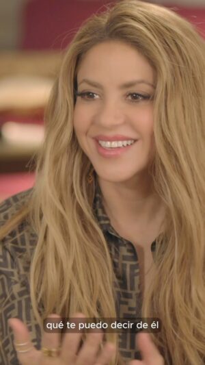 Carlos Vives Instagram - ¡¡Gracias por todo!! Oye, pero no supero el susto que me pegaste en el concierto de Miami, sigo emocionado ja ja ja ¡Te adoro!❤️ @shakira