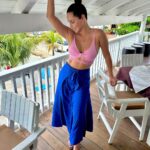 Carmen Villalobos Instagram - Mis días en República Dominicana... 1. Bronceándome sabroso 👙 2.Un lugar deli para comer 😋 3.El más juicioso y disciplinado 🤤💪🏼 4.Me dejaron bella y muy sexy 🔥 5.Reencuentro con amigos que amo🥰 6.Me sigue gustando el tiramisú 🙈 7.Aprendiendo expresiones dominicanas 🤓 8.Que rico entrenar juntos ❤️💪🏼 9.Paz y tranquilidad 🤍 10. -1 😻❤️😻