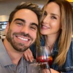 Carmen Villalobos Instagram - Buenas ☺️ !!! Feliz fin de semana !!! Besos y abrazos !!! Aquí disfrutando tranquilo, relajado con la mejor compañía te amo @cvillaloboss 😍❤️ Salud por nosotros, por todos ustedes🍷🍷 !!!