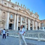 Carmen Villalobos Instagram - Hola Roma 🤩 También llamada "La Ciudad Eterna" Que les puedo decir? Maravillada con su historia y completamente impactada por sus monumentos 🏛️ Aquí les dejo unas foticos de lo que fue mi día 🥰🥰🥰 1, 2 y 3 Basílica de San Pedro en El Vaticano 4. Piazza Navona 5 y 6 Pantheon 7 y 8 La Fontana Di Trevi Roma, Italia