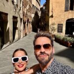 Carmen Villalobos Instagram - Y con esta visita a Siena terminan nuestras vacaciones ❤️! Uno de los mejores viajes que hemos tenido 😻! Ahora si, después de esta súper recarga regresamos a darle con toda a este segundo semestre del año ! Porque para seguir cumpliendo sueños, hay que seguir trabajando día a día 💪🏼🔥💣! Te amo mucho amor @fredefutbol gracias por estos maravillosos días ❤️ Siena, Toscana, Italy