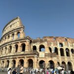 Carmen Villalobos Instagram - El Coliseo Romano 🤩 Uno de los lugares más impresionantes de la antigüedad ! Nada mas que decir 🏛️ Otro ✅ en nuestra lista ✨🫶🏻💫! Que sigan las vacaciones a tu lado ❤️ Roma, Italia
