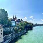 Carmen Villalobos Instagram - Una caminadita deli por Basel ❤️ Definitivamente cada lugar que descubrimos nos enamora más 😻 Te amoooooo mi amor que viaje más hermoso ✨🇨🇭🤩 @fredefutbol 💋 Basel Suiza
