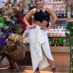 Carmen Villalobos Instagram - Capitulazooooooooo el de esta noche en #topchefvip2 ❤️🔥⚡️ Esto cada vez se pone mejor mi gente linda 😻! Nos vemos a las 7/6 c por @telemundo M&H @normajaneid Stylist @jorge.malave Look @bypaulatrivino Pic @10grb