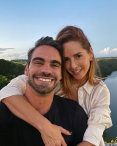 Carmen Villalobos Instagram - Hoy es el día más importante desde que empezamos a ser novios ! Cómo se dió todo🤗? Esa historia solo TÚ Y YO la sabemos ❤️ y aquí algunas fotos de todos esos momentos únicos❤️ Sorpresivo e inesperado? SI! Pero TOTALMENTE INCREÍBLE y MARAVILLOSO 🤤🤤🤤! Hoy mi mayor deseo es que sigas pasando un súper cumpleaños, sigas siendo ese ser auténtico y que siempre me contagies con tu dulzura y risa 😻 Happy Birthday amor @fredefutbol 🥳 Te amooooooo ❤️🐱❤️🐱 Gracias hotel @nacarhotelcartagena por ser parte de este día tan especial! Cartagena, Colombia