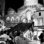 Carmine Buschini Instagram - Campania, 1 settembre La fine delle vacanze estive è un po’ come un vecchio film in bianco e nero: ti genera nostalgia ma ti registra una carrellata di ricordi fatti di luoghi e persone che porterai sempre con te. E voi siete pronti a ricominciare? 💪🏻 Un abbraccio 💙