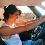 Carmine Buschini Instagram - Savignano sul Rubicone, 12 Agosto Musica in radio, il sole estivo, il mondo che scorre veloce fuori dal finestrino. Mi sento fortunato. Vi abbraccio 💙