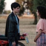 Carmine Buschini Instagram - Savignano sul Rubicone, 11 Novembre Il tempo ha cambiato fuori Michele ma l’ amore lo ha preservato dentro fortunatamente, è sempre lo stesso quello che sente quando guarda Maria nonostante la ferita inguaribile che porta al cuore, vorrebbe tanto capirne il perché però. Vi ho ritrovato tutti anche senza preavviso ieri sera per la seconda puntata di “Storia di una famiglia perbene”, è stata una sorpresa bellissima, grazie di cuore, un forte abbraccio! 💙 #Storiadiunafamigliaperbene