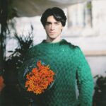Carmine Buschini Instagram - Milano, 31 Dicembre Quest’ anno mi ha coperto d’ amore e mi ha dato la possibilità di esprimere me stesso ancora di più, ne sono tanto grato; dal prossimo desidererei altrettanto, senza limiti, anche per tutti voi. Vi abbraccio forte! 💙