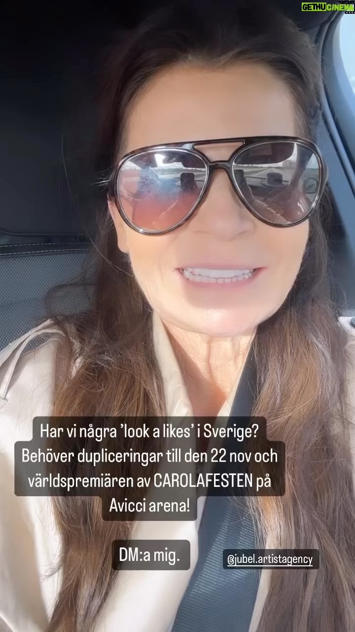 Carola Häggkvist Instagram - Ha ha.. Vi har något på gång!! Söker sköna gulklädda ’look a likes’ à la Främling -83 och Häggis 2023 !! 40 år senare… till den 22 & 24:e nov på Bio premiären: ’CAROLAFESTEN på Avicci arena - 40 år sedan främling!’ Skandia teatern och filmstaden i Sthlm & övriga landet. DM:a mig gärna.. Kram Carola #filmstaden #carolapåbio #carolapåfilmstaden #lookslikes #carolalookalikes #jubelartistagency @jubel.artistagency @filmstaden_ab Sweden