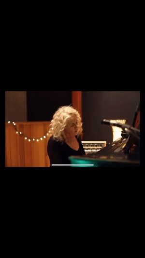 Carole King Instagram - Poetic phrases come to mind
Whenever I find injustice being done
And I wonder, what am I gonna do?
What am I gonna do?
What can one do except be one?
Talking to two, touching three
Growing to four million
Each of us is one, all of us are one