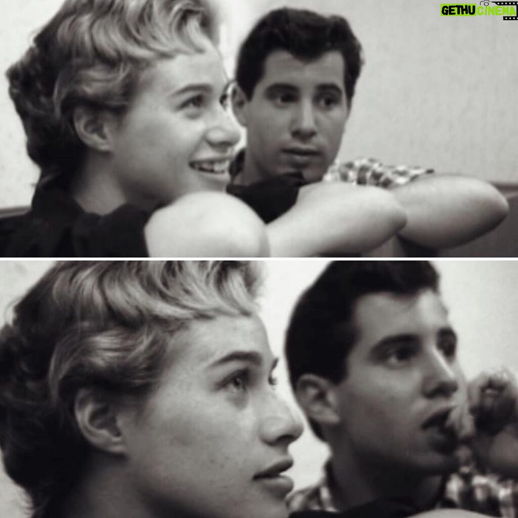 Carole King Instagram - Happy birthday dear Paul. 📷 Sony Music Archives 1959 New York City