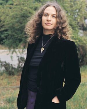 Carole King Instagram - “All I needed to do was sing with conviction, speaking my truth from the heart, honestly and straightforwardly, and to offer my words, ideas and music to the audience as if it were one collective friend that I'd known for a very long time.”

📷 Carole King photographed in the garden of her Appian Way home in Laurel Canyon, 1971 by Jim McCrary
Photo courtesy Lou Adler/Ode Records