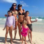 Carolina Ardohain Instagram - @grandpalladiumrivieramaya #FamilySelection #cumplepampita 🇲🇽🌊💕💦😍 @bauti.vicuna @beltranvicuna_ @beniciovicunaardohain @anagarciamoritan @carola_carrasco Grand Palladium Riviera Maya Resort & Spa