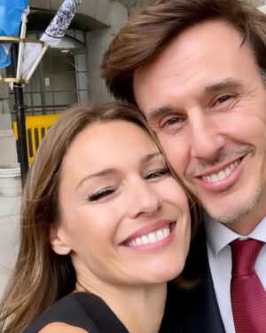 Carolina Ardohain Instagram - Felicitaciones @robergmoritan !
Ministro de Desarrollo Económico de la Ciudad de Buenos Aires! 👏
Te veo todos los días como pones el cuerpo y el corazón.
Me llena de orgullo, y me da mucha esperanza y Alegría! 
😍💕✨