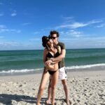 Carolina Ardohain Instagram - 💕 @robergmoritan Mi mejor fotógrafo 👌📸 @lennoxhotelmiamibeach Lennox Hotels Miami Beach