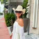 Carolina Ardohain Instagram - Gracias @lennoxhotelmiamibeach por recibirme una vez más! Siempre un placer venir a visitarlos! 🙏 @analia_castellanos_ 🕶️ @infinitbypampita 👙 @sweetlady_ok 👒 @paz.hats Lennox Hotels Miami Beach
