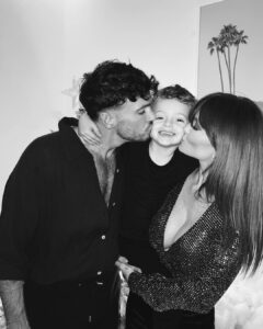 Caroline Receveur Instagram - My forever gifts 🖤 Dubai, UAE
