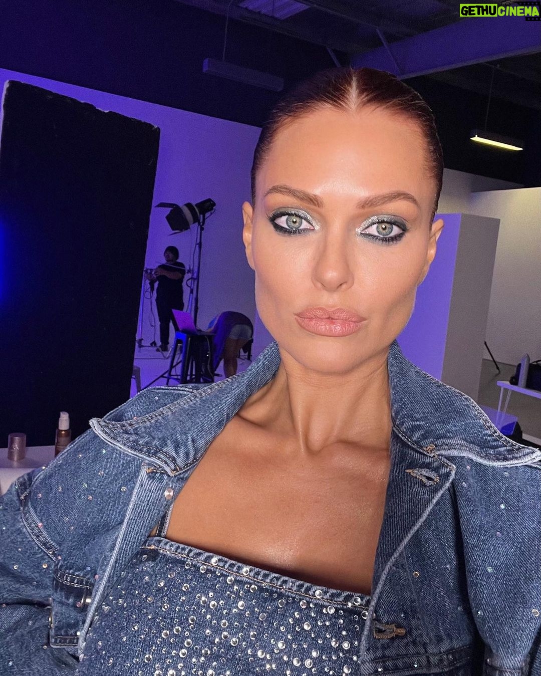 Caroline Receveur Instagram - Ce look, ce photoshoot, cette campagne @cosmicgoddess!🥹🙏🏻💙 STAY TUNED 🛸 Dubai Design District