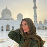 Caroline Receveur Instagram - Mesmerized by the beauty of this place 🕌✨ @visitabudhabi @szgmc_ae #SummerInAbuDhabi