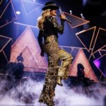 Carrie Underwood Instagram - Such a fun weekend @resortsworldlv !!! Thanks to everyone who came out to party!!! #Reflection #Vegas 📸: @jeffjohnsonimages