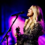 Carrie Underwood Instagram - Some really cool shots from the #Reflection show last night @resortsworldlv ! The crowd was so much fun! Loving seeing all the people in town for #NFR . All the cowboy hats make my country heart happy! Let’s do it again tonight! #Vegas 📸: @jeffjohnsonimages