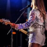 Carrie Underwood Instagram - Last night was a great night for a second night @raviniafestival ! 😘 You all got pretty rowdy there by the end!!! Thanks for hanging with us for the weekend! It’s always a pleasure! ❤️❤️❤️ #Chicago #Ravinia 📸: @jeffjohnsonimages