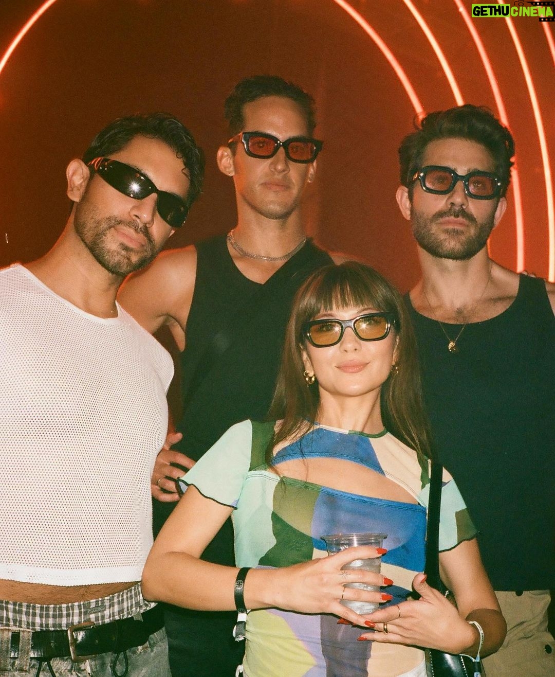 Cary Tauben Instagram - The Dolls take Miami! Miami, Florida